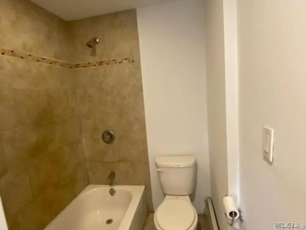 215 National Boulevard Long Beach NY 11561