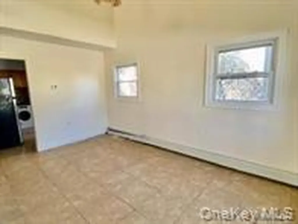215 National Boulevard Long Beach NY 11561