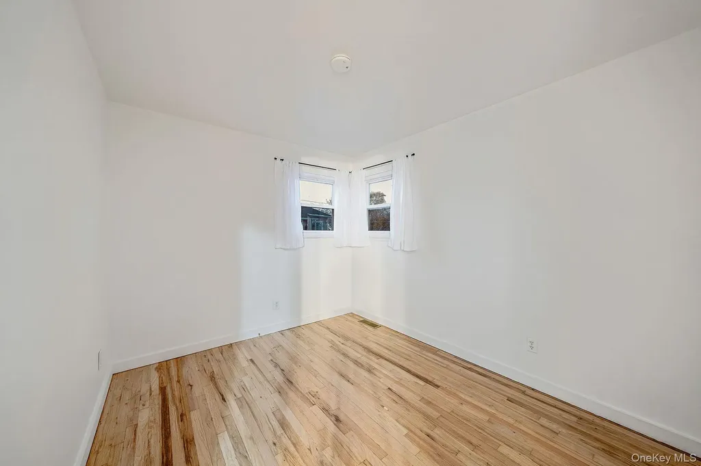 3019 Sipp Avenue Medford NY 11763