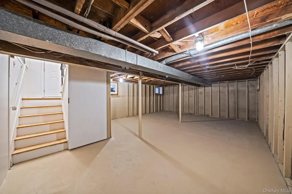 3019 Sipp Avenue Medford NY 11763