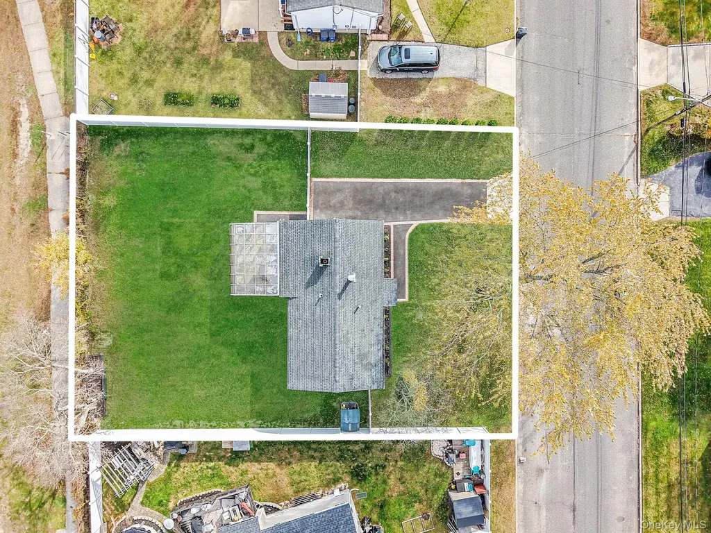3019 Sipp Avenue Medford NY 11763