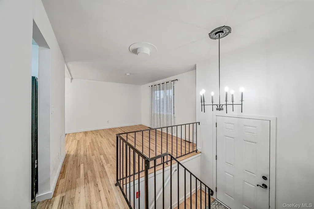 3019 Sipp Avenue Medford NY 11763