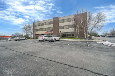 15 Matthews Street Goshen NY 10924