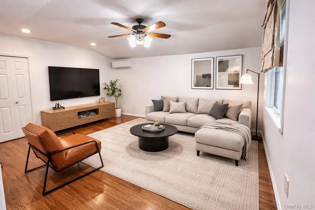 2341 Westley Road Westbury NY 11590