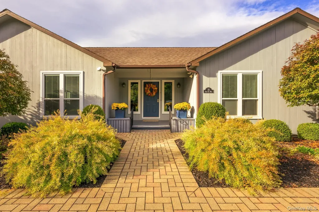14 Pond Drive E Rhinebeck NY 12572