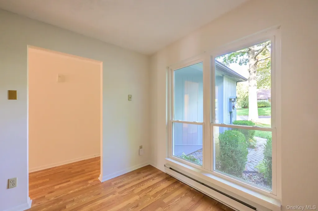 14 Pond Drive E Rhinebeck NY 12572