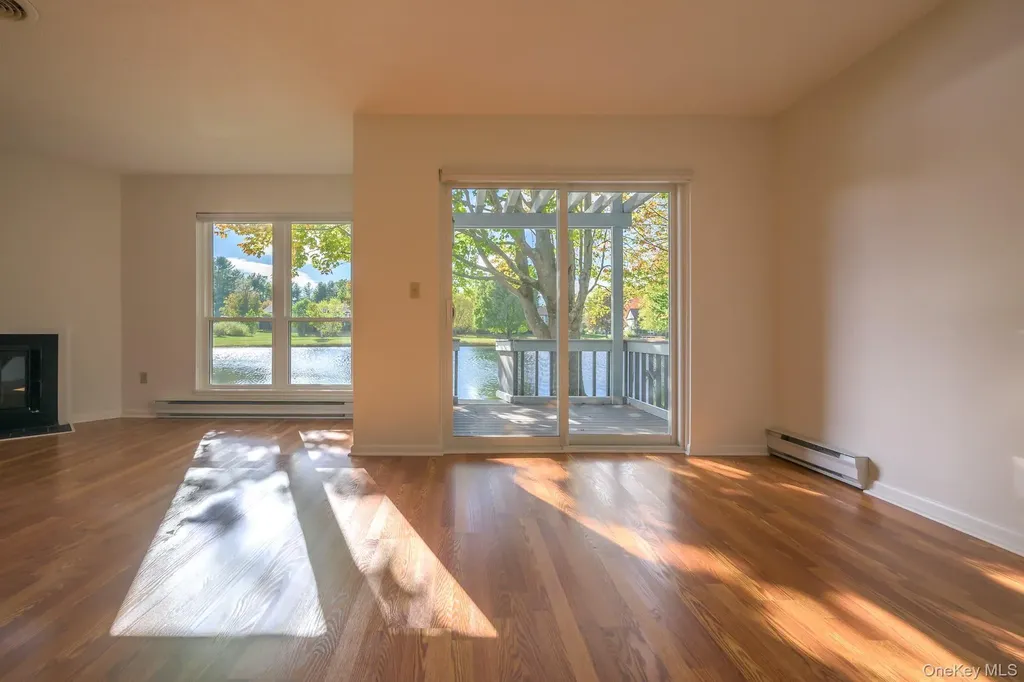14 Pond Drive E Rhinebeck NY 12572