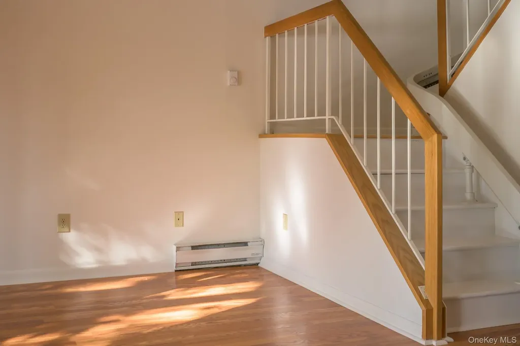 14 Pond Drive E Rhinebeck NY 12572