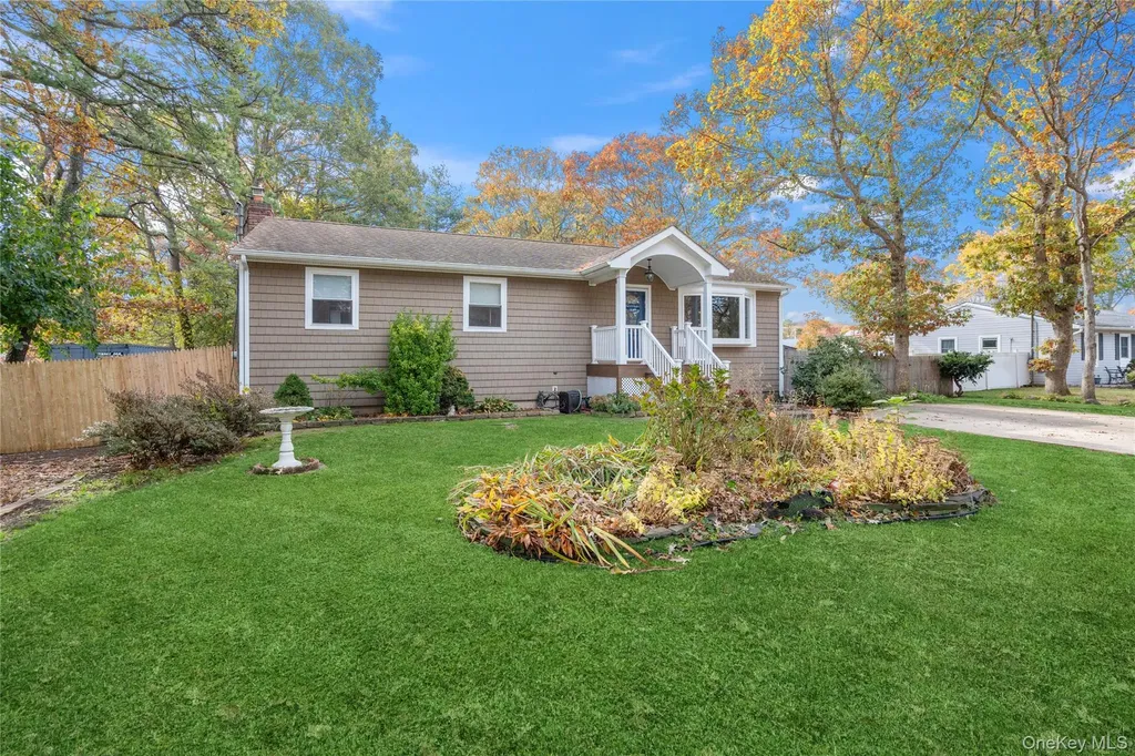42 Fig Street Central Islip NY 11722