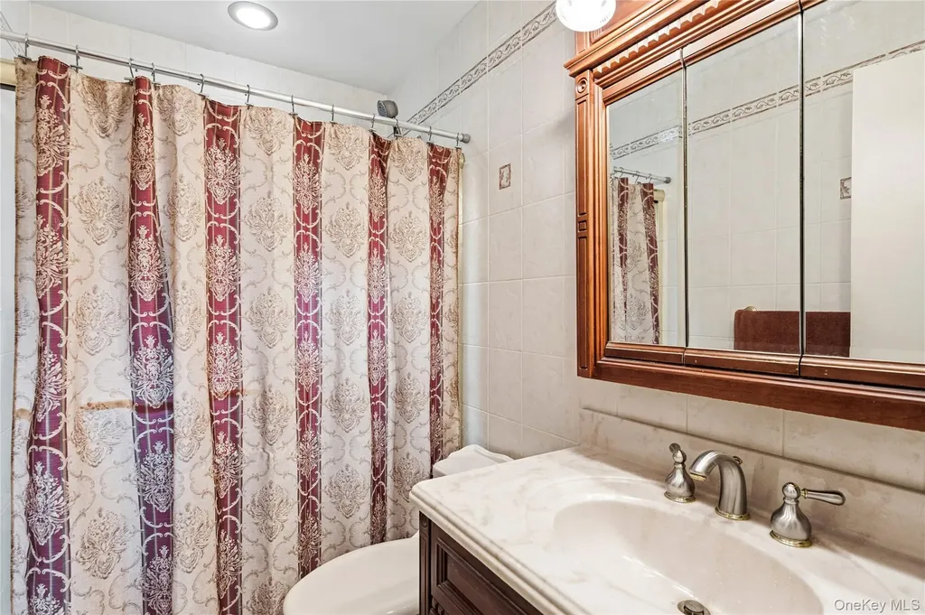 42 Fig Street Central Islip NY 11722