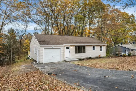 58 Gleneida Ridge Road Carmel NY 10512