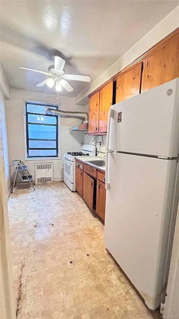 14215 26th Avenue Flushing NY 11354