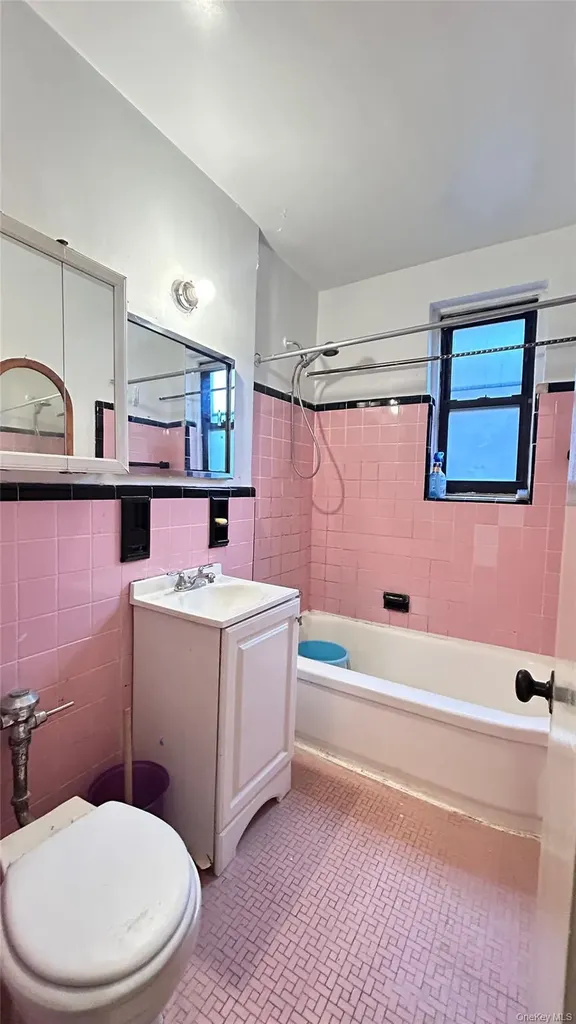 14215 26th Avenue Flushing NY 11354
