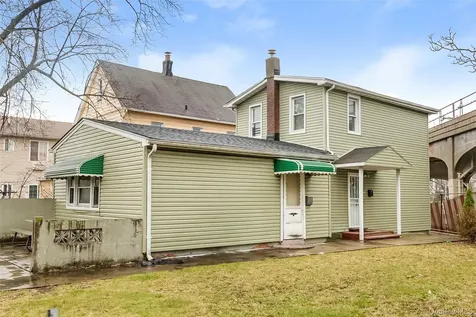 6 Gipson Street Far Rockaway NY 11691
