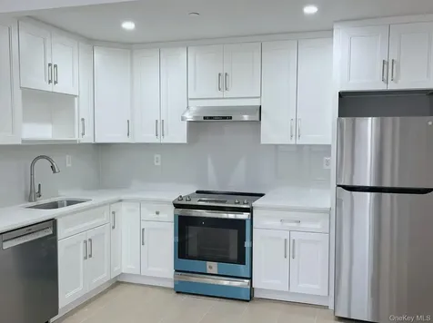 16502 Sanford Avenue Flushing NY 11358