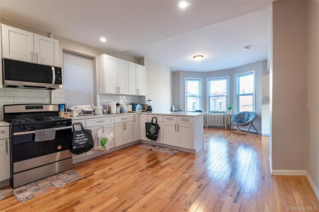 2916 Heath Avenue Bronx NY 10463