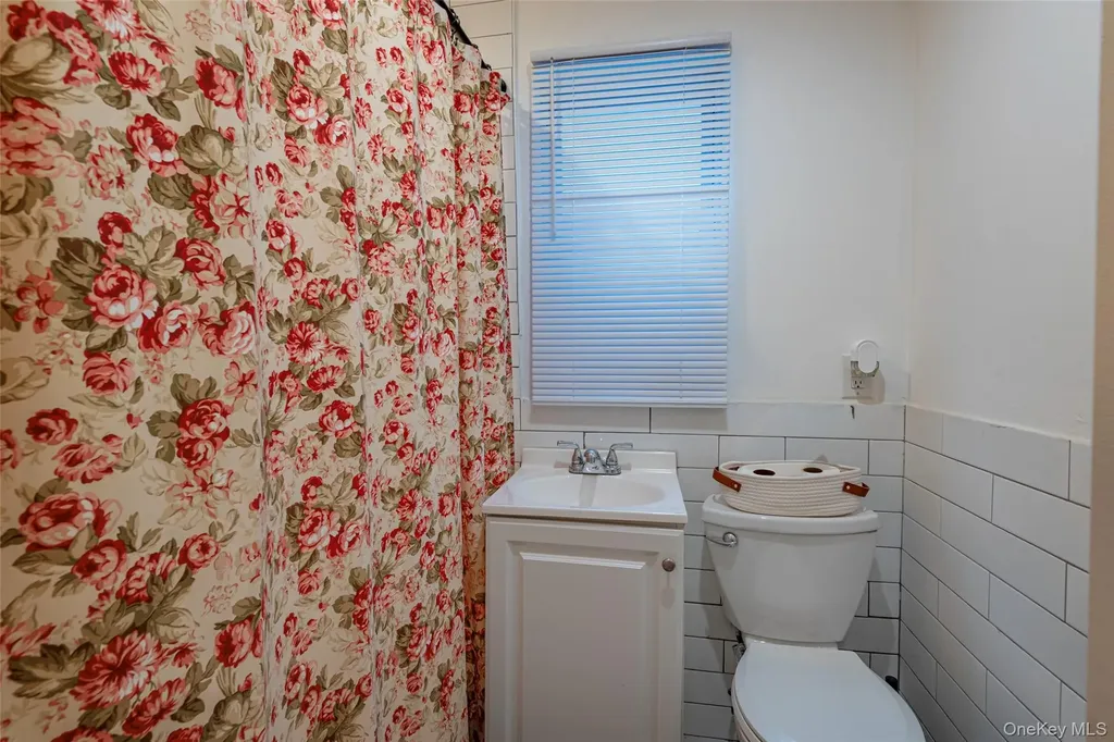 2916 Heath Avenue Bronx NY 10463