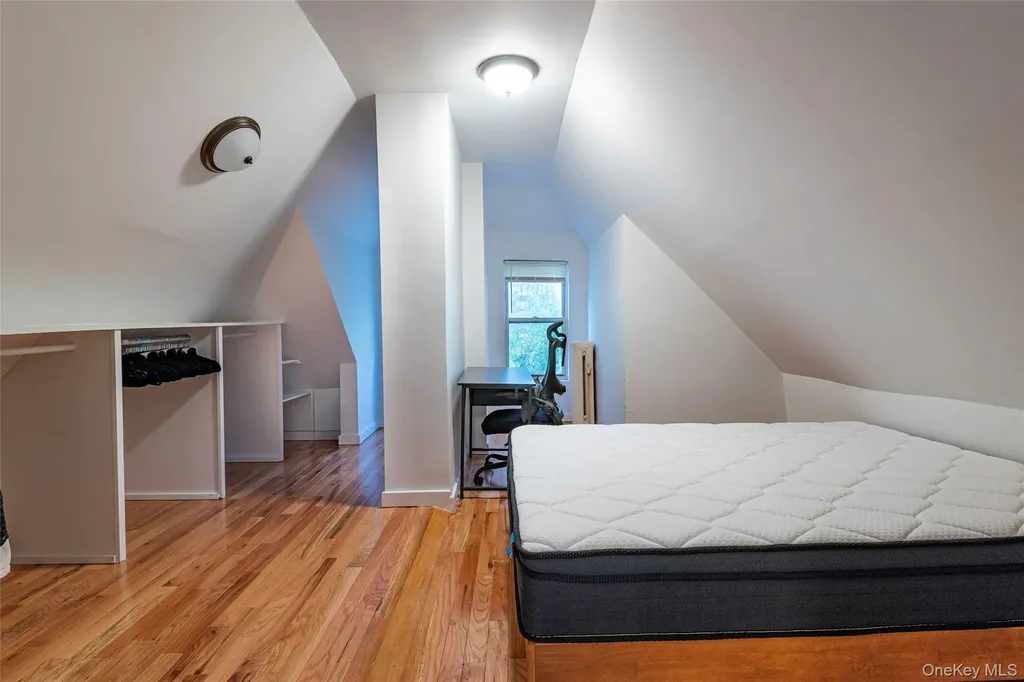 2916 Heath Avenue Bronx NY 10463
