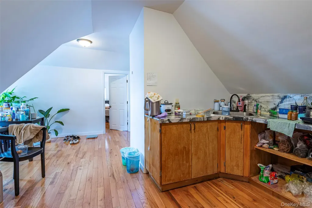 2916 Heath Avenue Bronx NY 10463