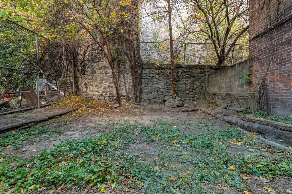 2916 Heath Avenue Bronx NY 10463