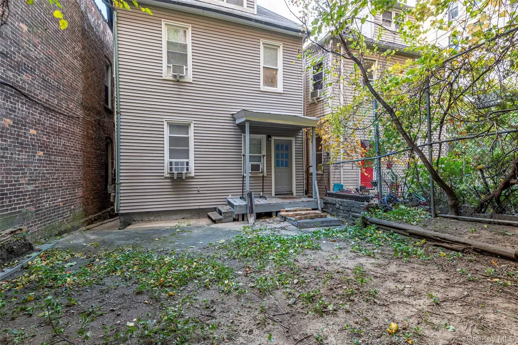 2916 Heath Avenue Bronx NY 10463