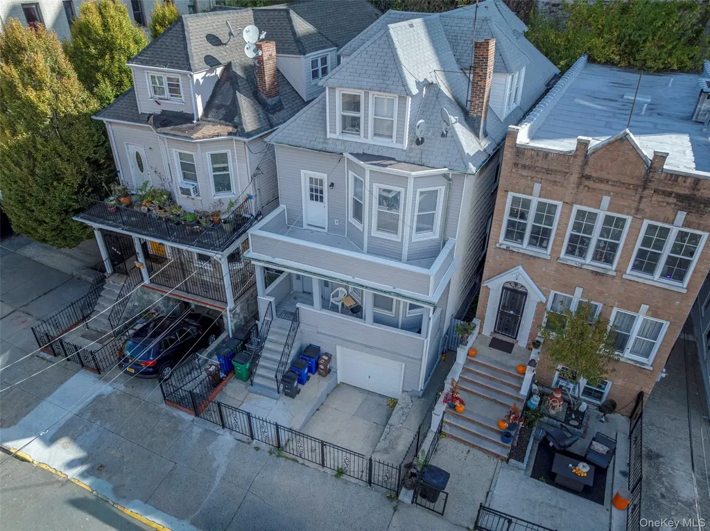 2916 Heath Avenue Bronx NY 10463