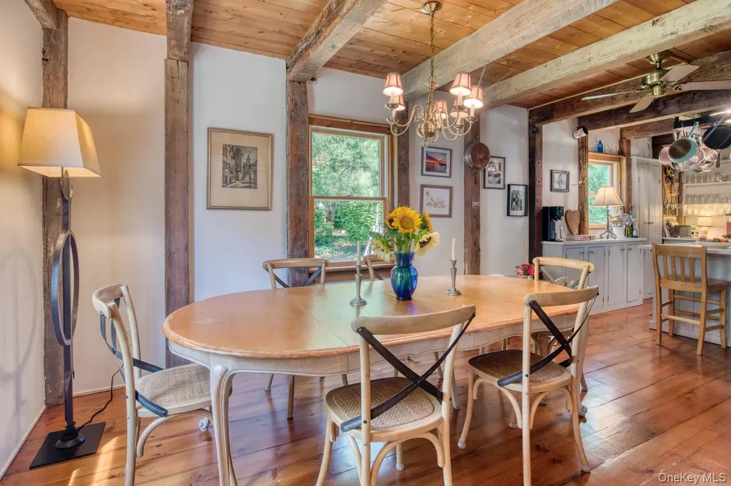 7635 Main Bayview Road Southold NY 11971