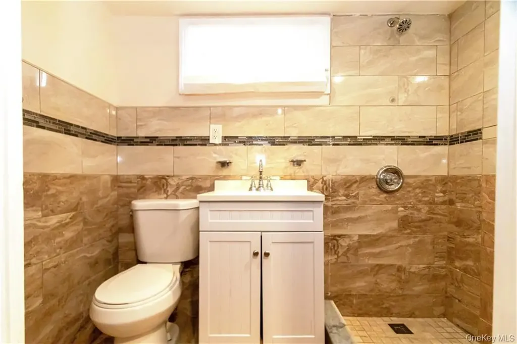 3216 Avenue J Brooklyn NY 11210