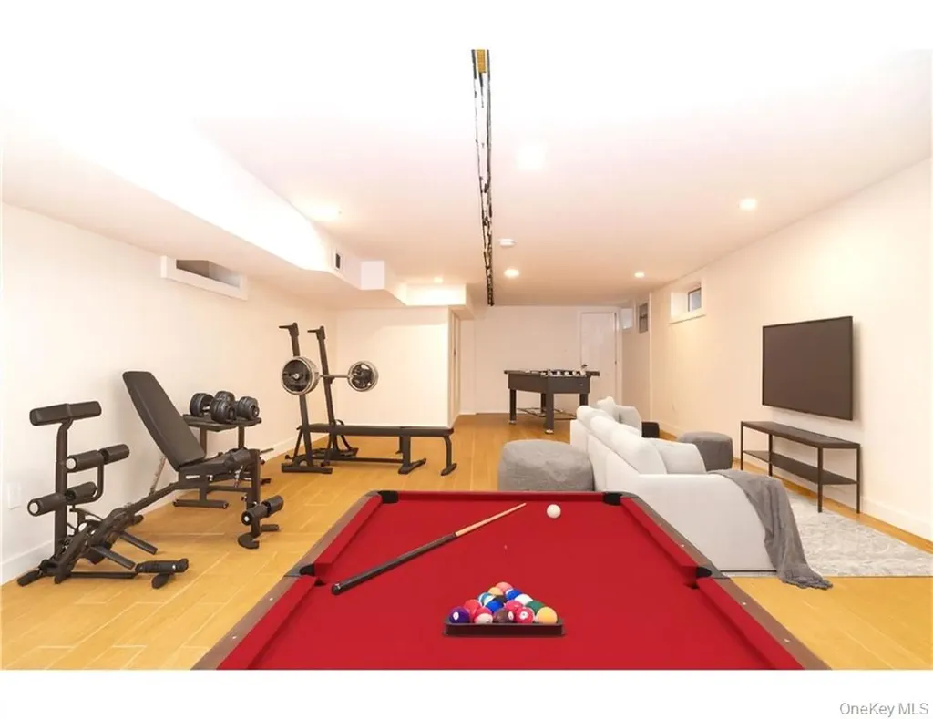 3216 Avenue J Brooklyn NY 11210