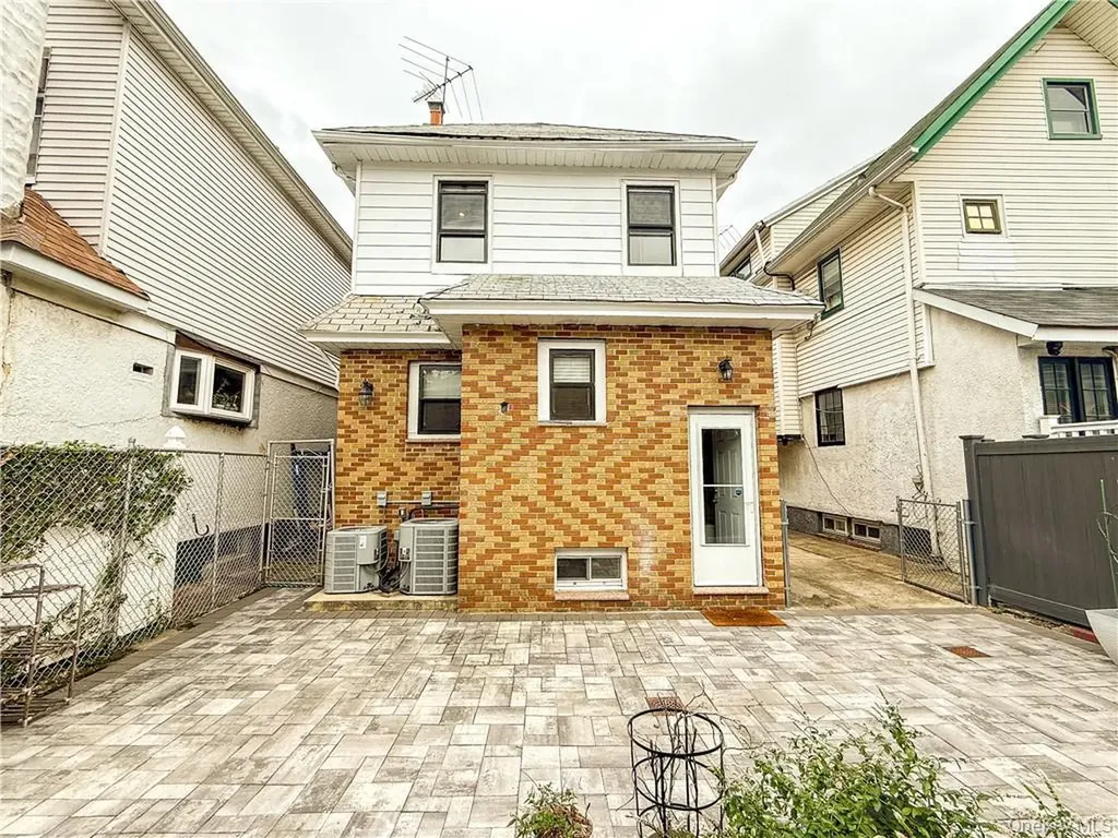 3216 Avenue J Brooklyn NY 11210