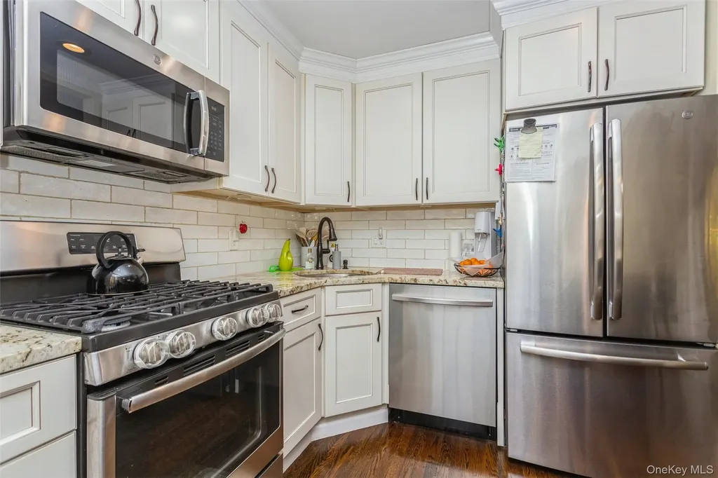 35 Peck Avenue Rye NY 10580