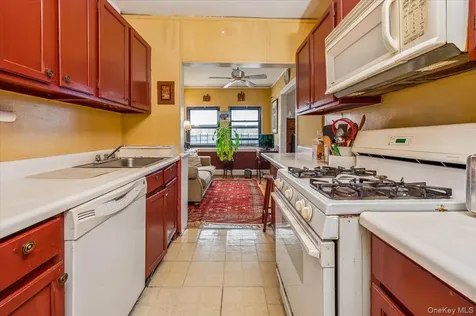 17 N Chatsworth Avenue Larchmont NY 10538