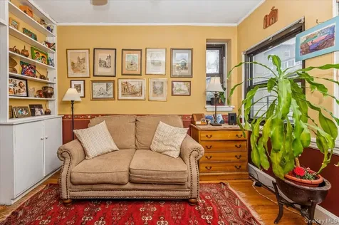 17 N Chatsworth Avenue Larchmont NY 10538