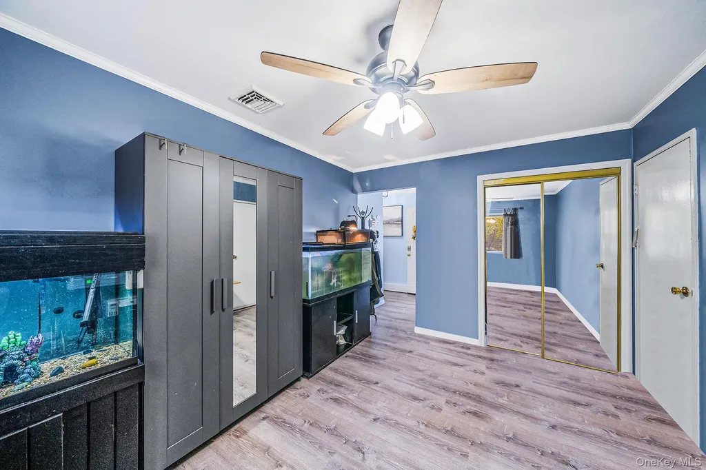 7 Hester Lane Ronkonkoma NY 11779