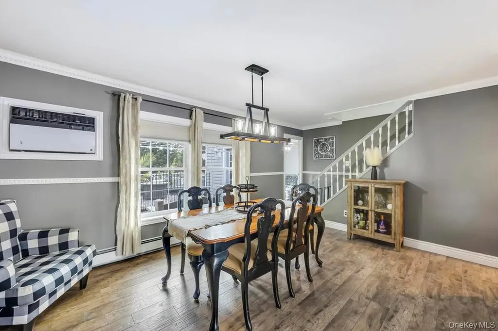 101 Constellation Road Levittown NY 11756
