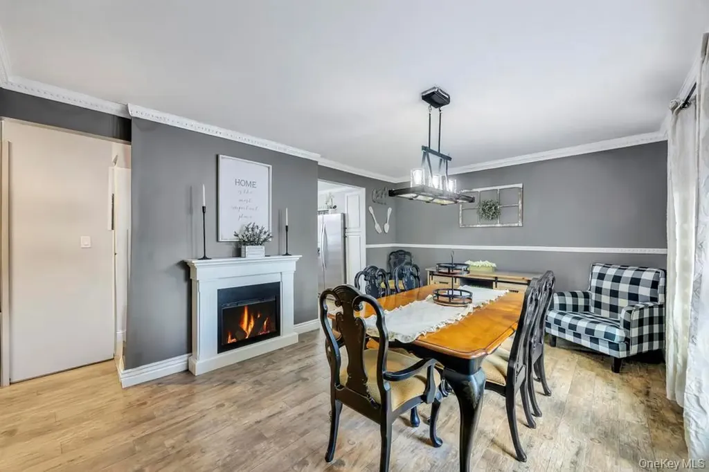 101 Constellation Road Levittown NY 11756