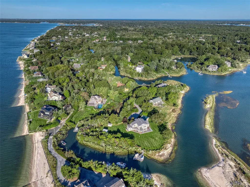 1455 Cedar Point Drive Southold NY 11971