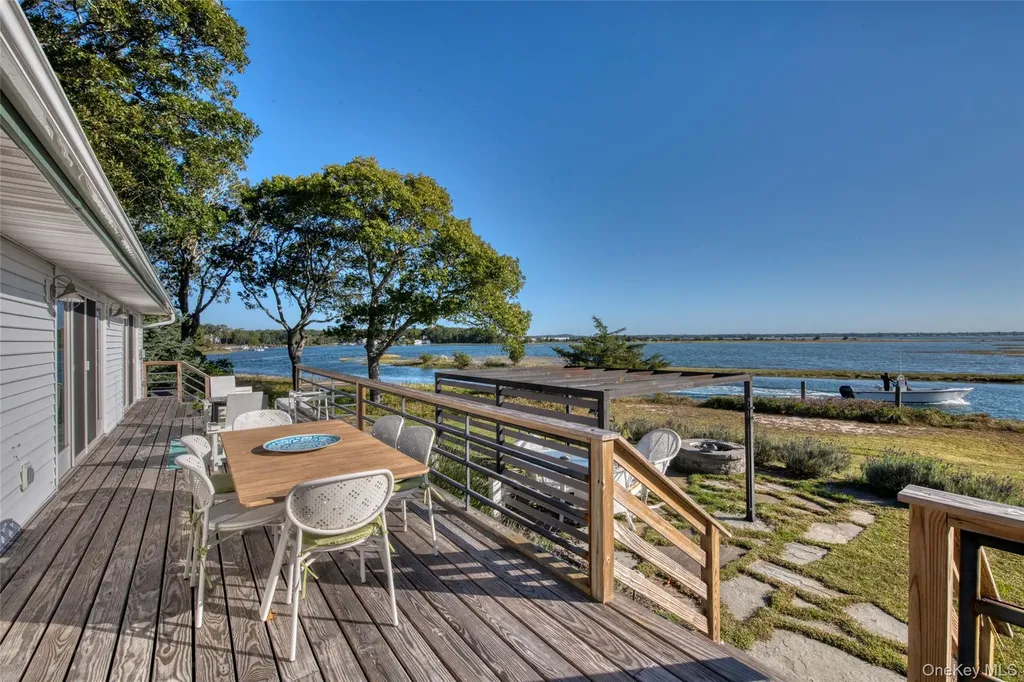 1455 Cedar Point Drive Southold NY 11971