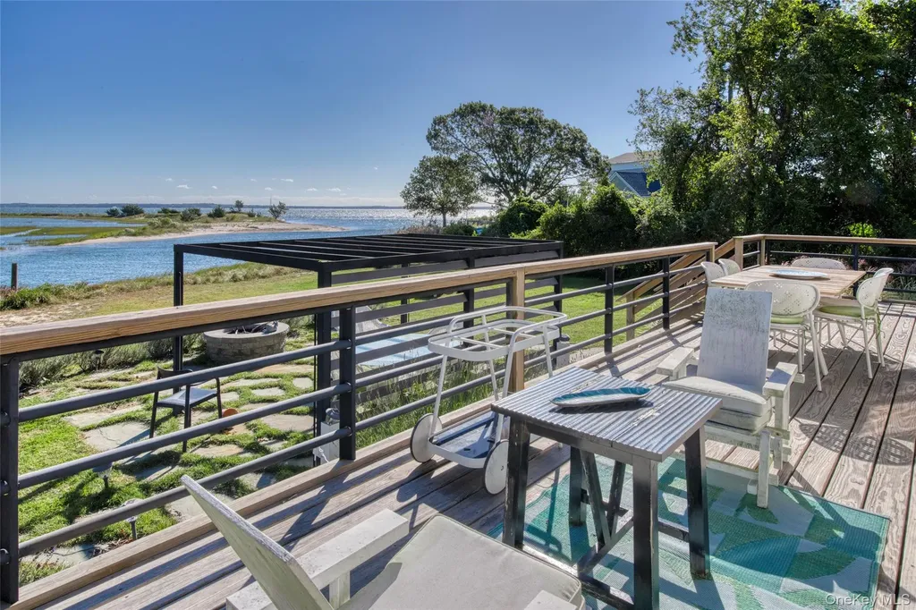 1455 Cedar Point Drive Southold NY 11971