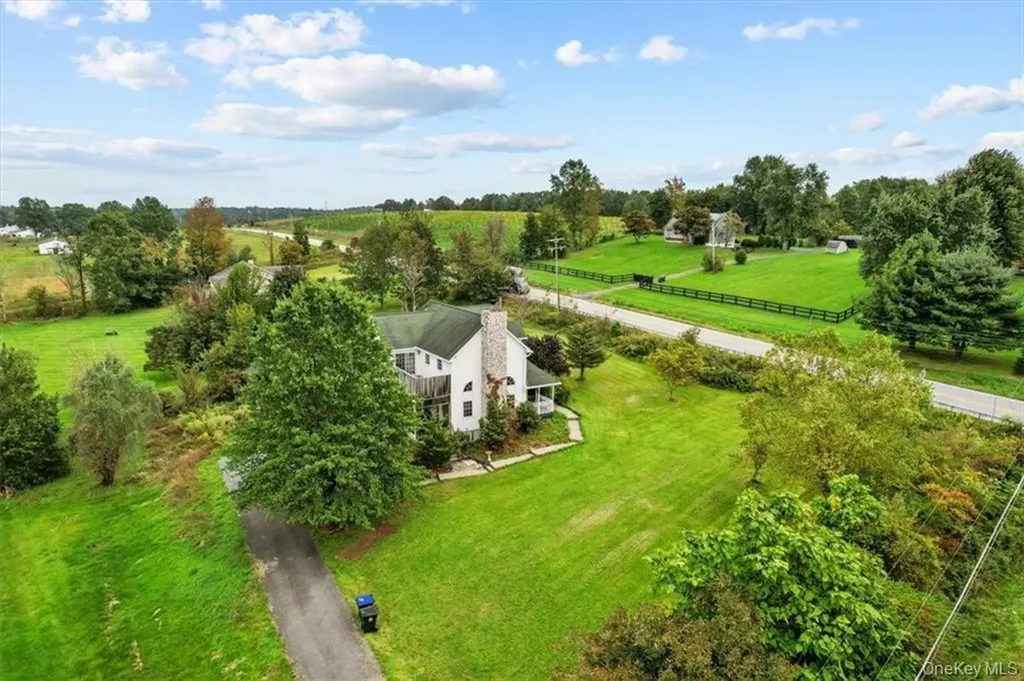 2 Bruyn Avenue Pine Bush NY 12566