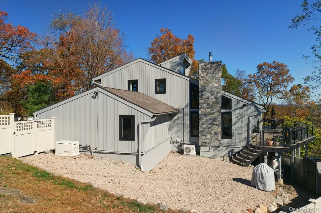 26 Summit Circle Drive Mahopac NY 10541