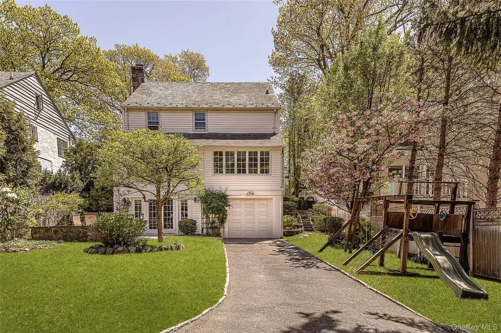 147 Midland Avenue Bronxville NY 10708