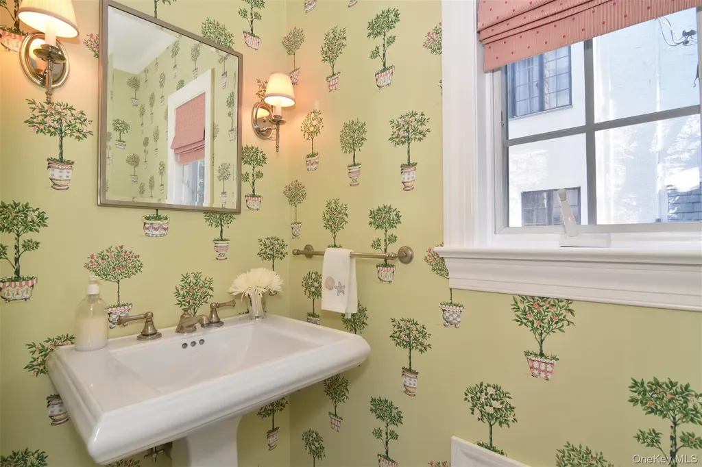 147 Midland Avenue Bronxville NY 10708