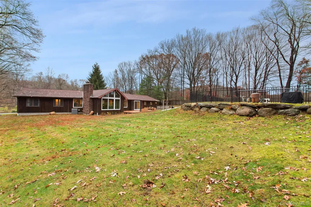 22 Franklin Drive Mahopac NY 10541