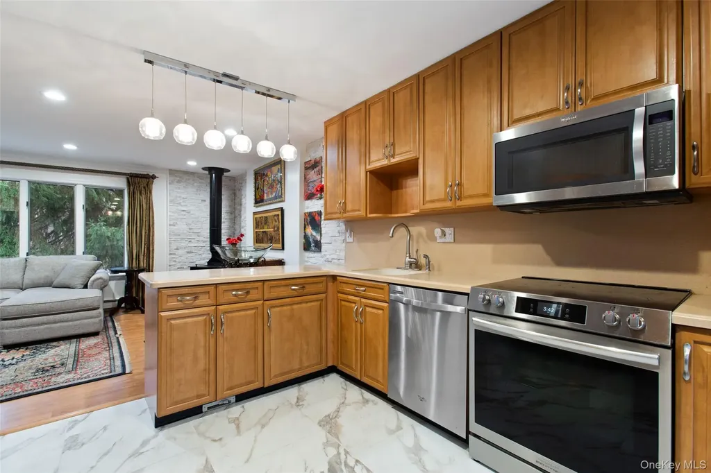 22 Franklin Drive Mahopac NY 10541