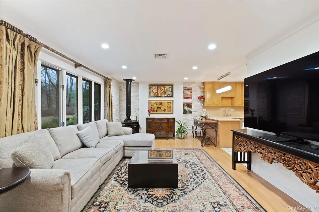 22 Franklin Drive Mahopac NY 10541
