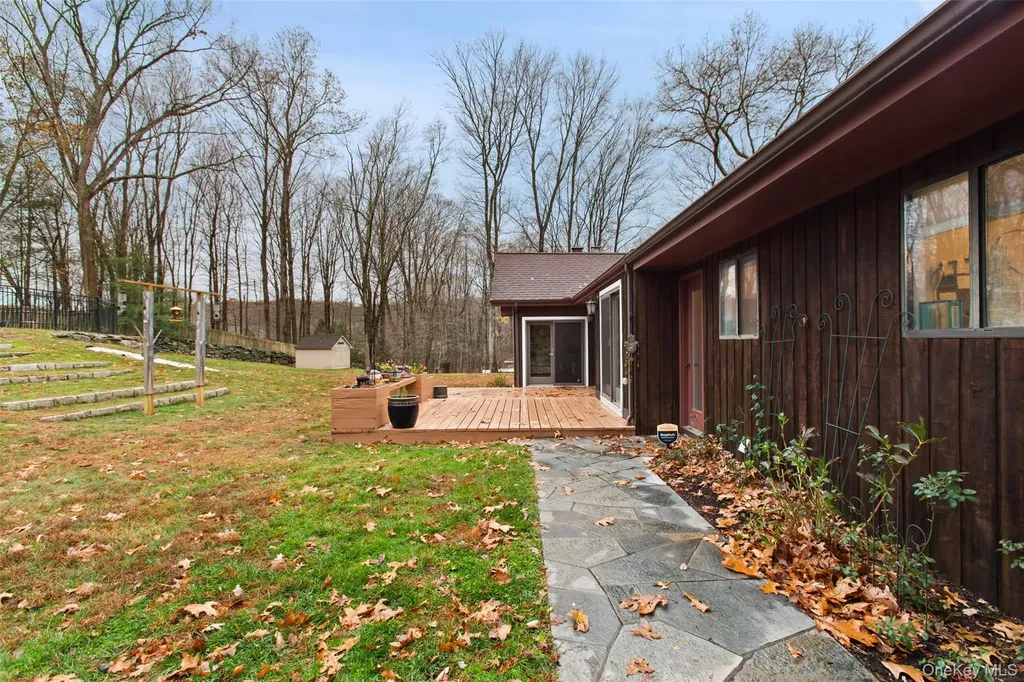 22 Franklin Drive Mahopac NY 10541