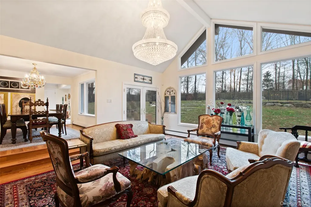 22 Franklin Drive Mahopac NY 10541