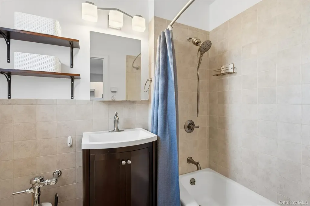 141 Woodmere Boulevard Woodmere NY 11598