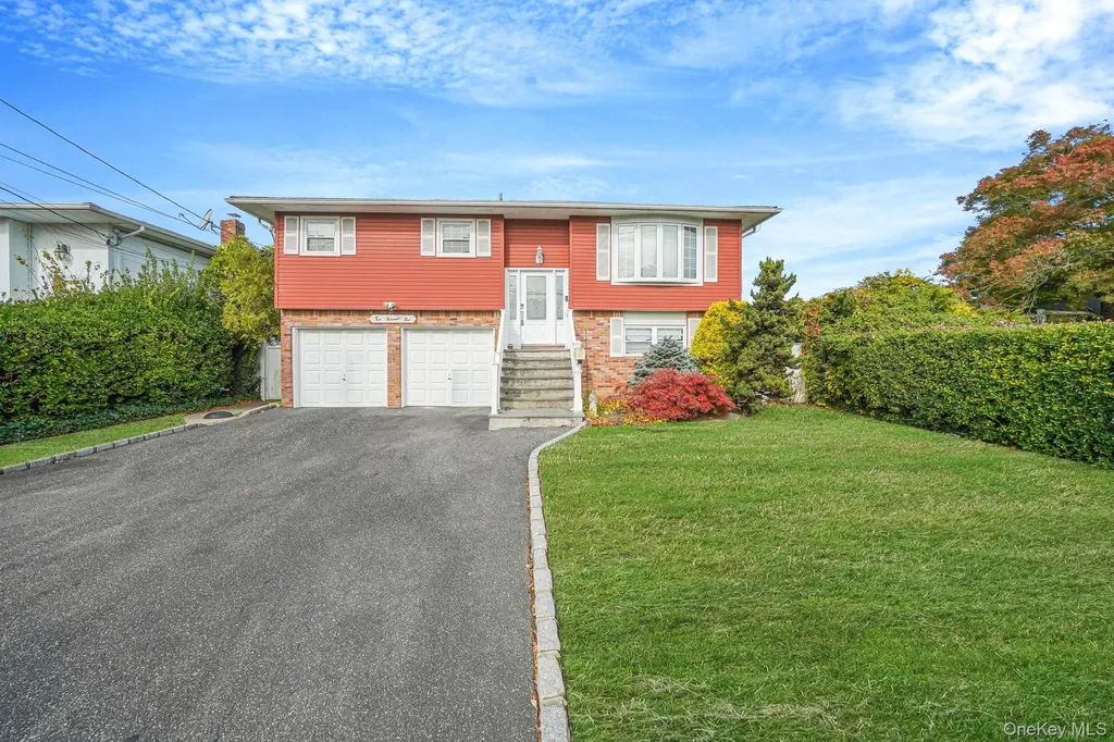 501 Windmill Avenue West Babylon NY 11704